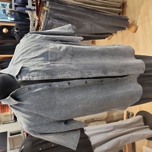 Sport shirt by: Nicoby. Linen/silk